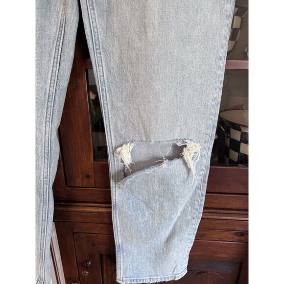 Abercrombie Jeans The Dad High Rise Curve Love, Ripped Wash 26/2S Distressed - Picture 13 of 14